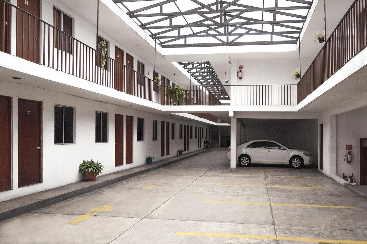 Hotel 2000 Morelia Exterior foto